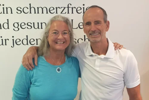 Liebscher & Bracht-Therapeutin Birgit Fuchsenthaler und Roland Liebscher-Bracht